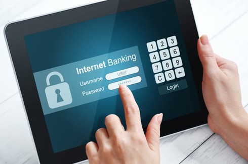 Khách hàng Vietcombank sắp bị dừng cung cấp dịch vụ nếu dùng trình duyệt, hệ điều hành phiên bản cũ - ảnh 1