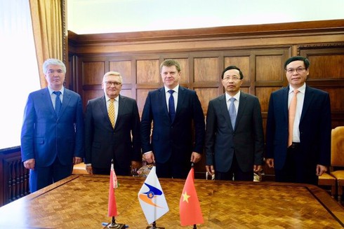 Việt Nam ký Nghị định thư về trao đổi thông tin điện tử hải quan với Liên minh Kinh tế Á – Âu - ảnh 2