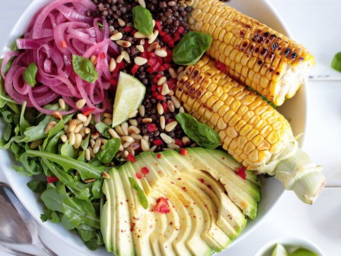 Cơ thể thay đổi như thế nào khi chúng ta chuyển từ ăn thịt sang ăn thuần chay? - ảnh 2