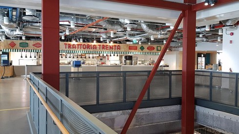 Đột nhập trụ sở với thiết kế