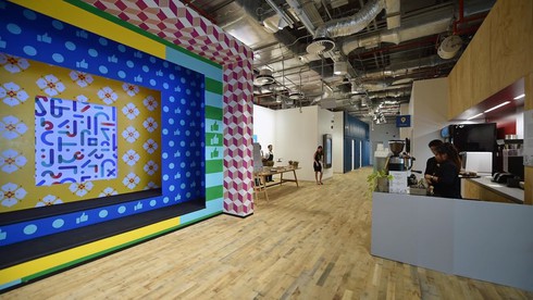 Đột nhập trụ sở với thiết kế