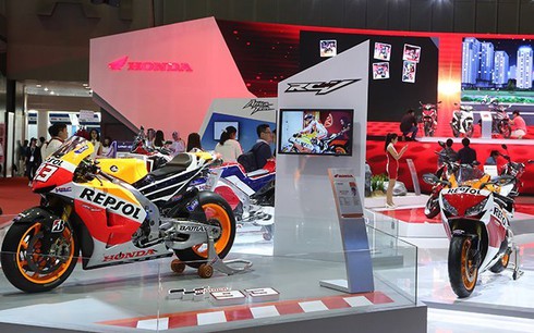 Xe máy bán chạy, Honda, Yamaha, Piaggio vẫn