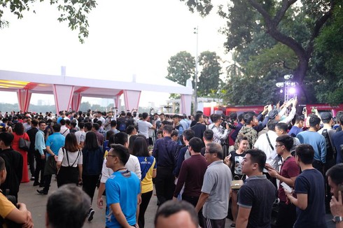 VinFast đồng loạt khai trương 200 cơ sở bán xe máy điện trên cả nước - ảnh 1