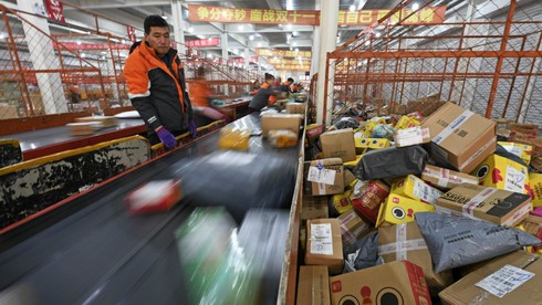 Từ 1/1/2019, Trung Quốc thắt chặt thương mại điện tử bằng luật mới - ảnh 1