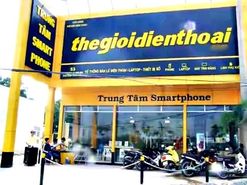 Tấm biển hiệu gây hiểu lầm Thế Giới Di Động nhảy sang lĩnh vực… cầm đồ - ảnh 3