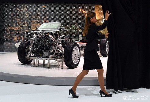 Siêu xe Aurus của Tổng thống Nga Putin tung bản thương mại