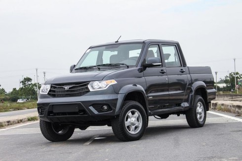 Xe Nga giá rẻ vào Việt Nam, khó vượt xe Nhật, Hàn