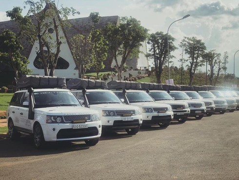 Dàn xe trăm tỷ của Đặng Lê Nguyên Vũ lăn bánh trong hành trình siêu xe - ảnh 1