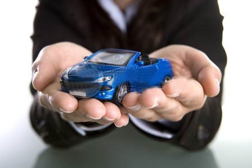 Làm gì để không mất tiền oan khi mua bảo hiểm xe hơi?