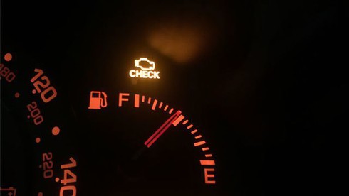 Những dấu hiệu đáng báo động của ô tô