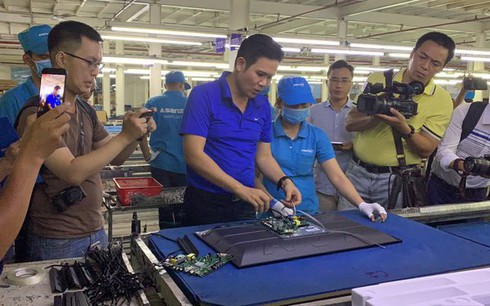 Thủ tướng yêu cầu xác minh thông tin Asanzo nhập hàng nước khác gắn nhãn Việt Nam - ảnh 1