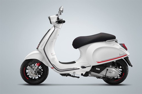 Vespa Sprint Carbon 2019 giá 78,5 triệu đồng tại Việt Nam - ảnh 3