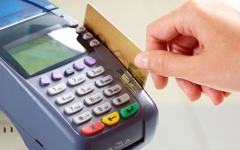 Ngân hàng Nhà nước: Rủi ro thanh toán qua thẻ tại Việt Nam chỉ bằng 1/3 so với trung bình thế giới - ảnh 1