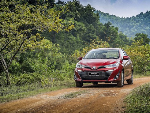 Giá xe Toyota Vios tại đại lý tiếp tục giảm còn dưới 470 triệu - ảnh 1