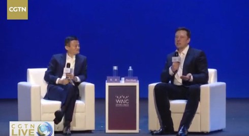 Elon Musk gap Jack Ma: 'Loai nguoi chi nhu con tinh tinh so voi AI' hinh anh 1