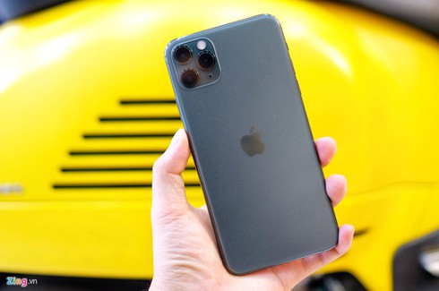 Qua nhieu loai iPhone 11 tai Viet Nam, nguoi dung nen mua may nao? hinh anh 1