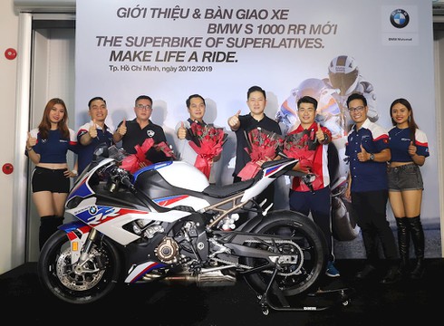 9 khách hàng Việt đầu tiên sở hữu