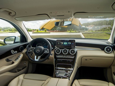 Bộ đôi Mercedes-Benz GLC 2020 vừa ra mắt, giá 2 tỷ đồng - ảnh 4