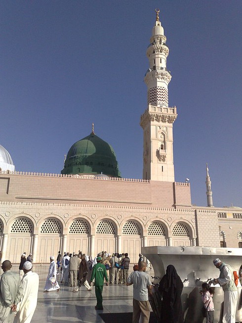 Chân dung nhà tiên tri Mohammed:Nhân vật châm biếm của Charlie Hebdo - ảnh 3