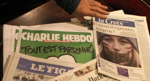 Charlie Hebdo hoãn phát hành số báo tiếp theo - ảnh 1