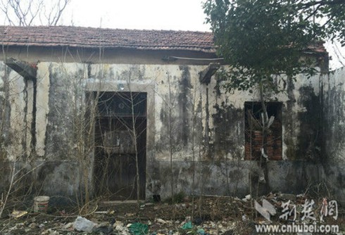 Trung Quốc: Giải cứu cô gái bị cha mẹ giam ở ngôi nhà bỏ hoang suốt 5 năm - ảnh 4