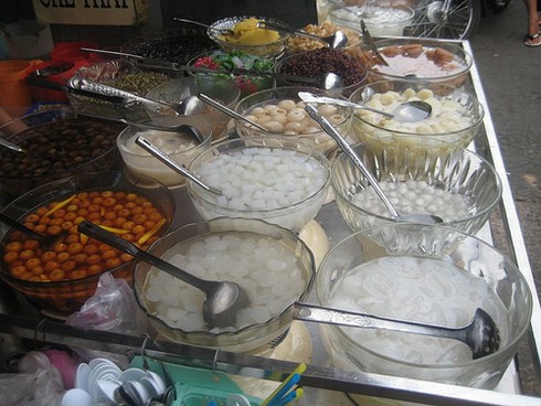 Điểm danh những quán chè nghĩ đến là thèm ở Hà Nội - ảnh 2