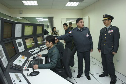 Đài Loan bắt 3 sĩ quan làm gián điệp cho Trung Quốc - ảnh 1