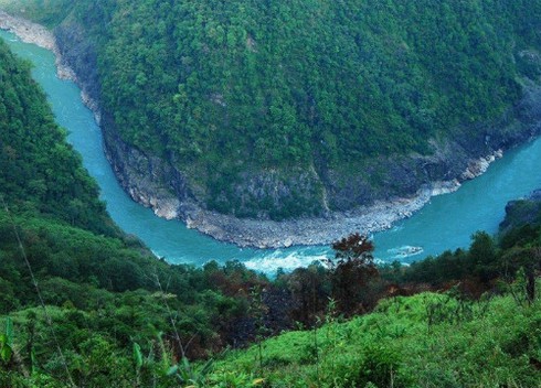 Trung Quốc dùng thủy điện chặn dòng ở Ấn Độ - ảnh 1