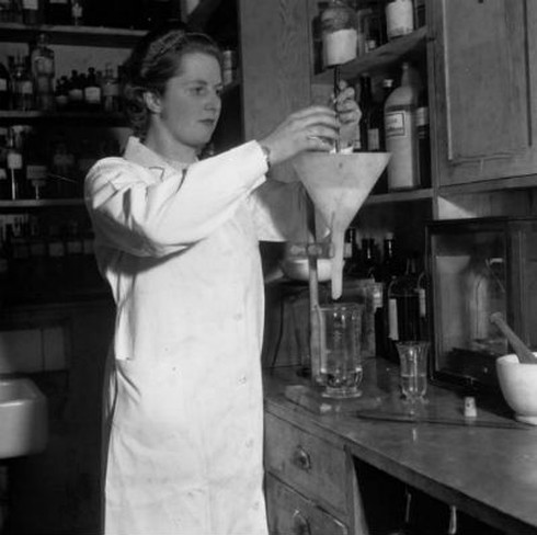 Những hình ảnh về cuộc đời “Người đàn bà thép” Margaret Thatcher - ảnh 3