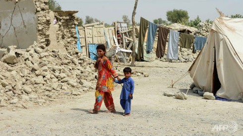 Tây nam Pakistan lại rung chuyển vì động đất mạnh - ảnh 1