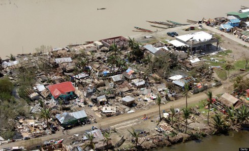 Philippines: Khoảng 2.500 người thiệt mạng vì bão Haiyan - ảnh 2