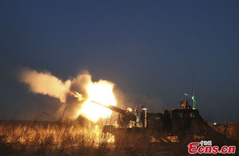 5.000 binh sĩ Trung Quốc tập trận đổ bộ gần Triều Tiên - ảnh 5