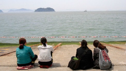 Hàn Quốc: Sự im lặng tang tóc sau tai nạn phà Sewol - ảnh 3