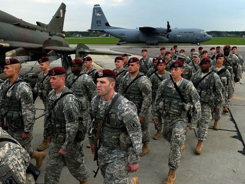 Quân Mỹ đổ bộ tới “cửa ngõ” nước Nga - ảnh 1