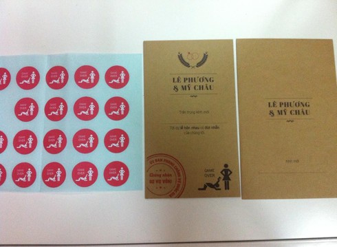 Bố vợ “đứng hình” trước thiệp cưới “độc” của chàng rể - ảnh 1