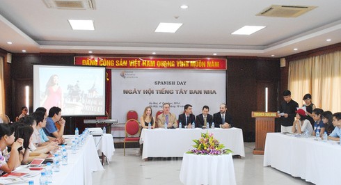 Nhiều cơ hội học bổng cho sinh viên du học tại Tây Ban Nha - ảnh 1