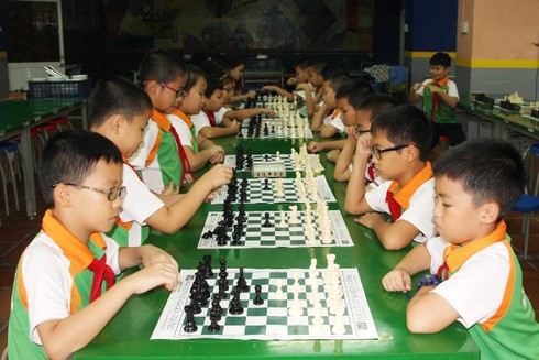 Đi xuyên Việt 2 tháng tạo sân chơi cờ vua cho học sinh cả nước - ảnh 2