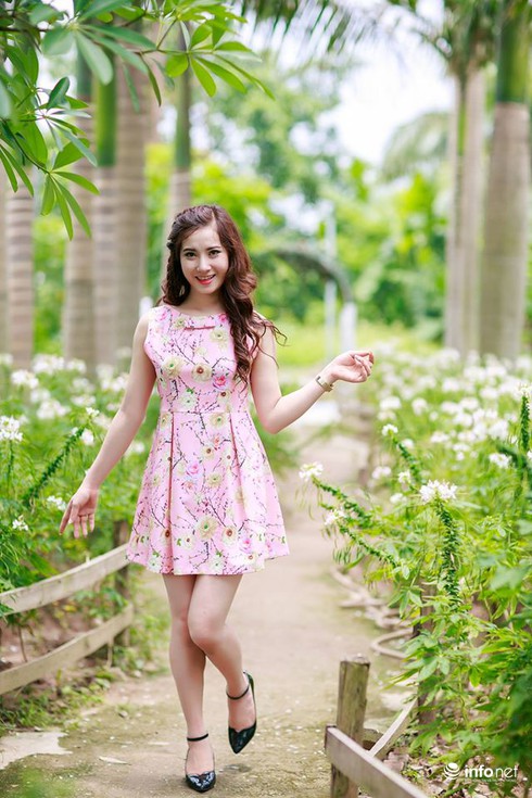 Nữ sinh Lê Khanh xinh đẹp kiêm “bà chủ” shop thời trang - ảnh 4