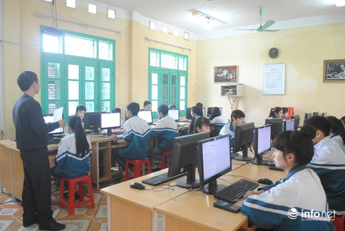 ĐHQGHN tổ chức thi thử bài thi đánh giá năng lực ĐH năm 2015 - ảnh 3