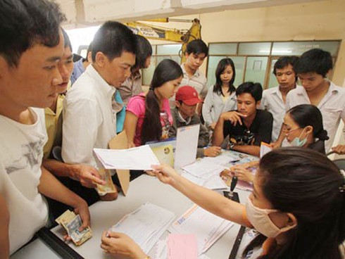 Hàng loạt trường ĐH thu học phí, lệ phí vượt mức quy định - ảnh 1