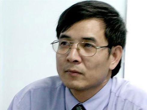 Nên bỏ 3 năm học trung học phổ thông - ảnh 1