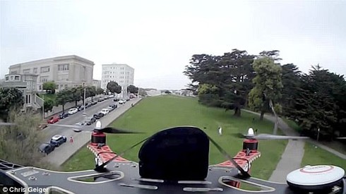 Màn cầu hôn siêu lãng mạn bằng