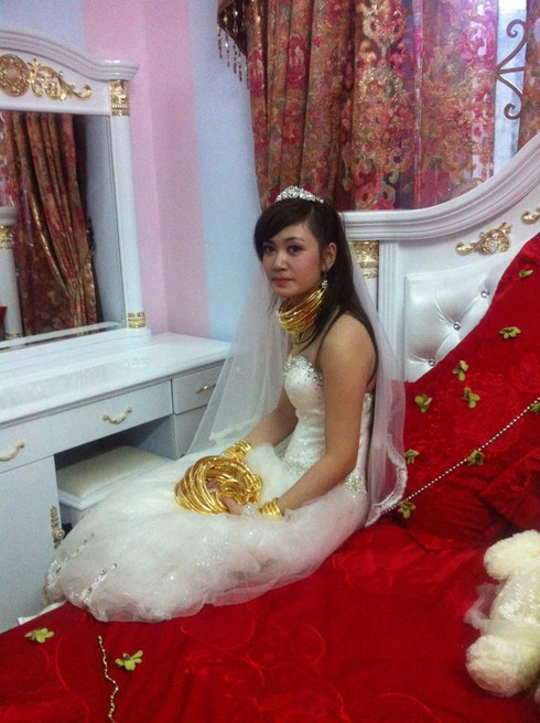 Lóa mắt vì vàng trong đám cưới ở Lạng Sơn - ảnh 2