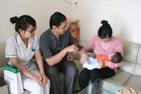 'Cao nhân' 15 đời chữa vô sinh - ảnh 2