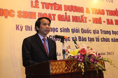 ĐH Kinh tế Quốc dân có hiệu trưởng mới - ảnh 1