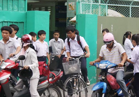 Thi vào 10 tại TP.HCM: Không đặc cách bất cứ ai - ảnh 1