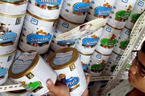 Dừng lưu thông các lô sữa Similac nghi nhiễm khuẩn - ảnh 1