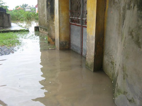 Hà Nội tái hiện trận lụt lịch sử năm 2008 - ảnh 14