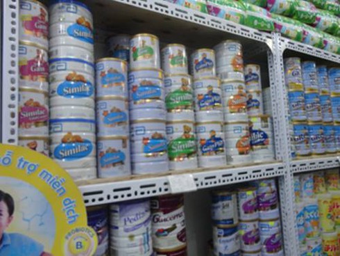 Thêm 2 lô sữa bị nghi nhiễm khuẩn chéo - ảnh 1