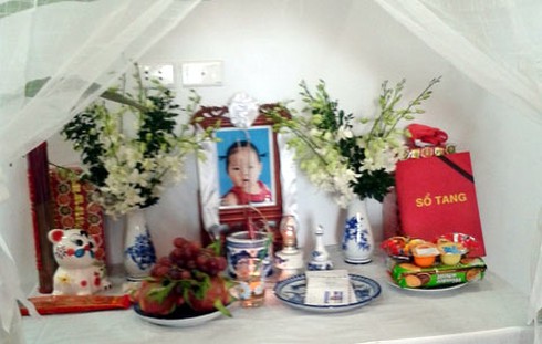 Những chuyện chăm trẻ rùng mình ở mẫu giáo sớm - ảnh 1